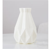 Plastic Decoration PE Drop-proof Vase Display