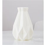 Plastic Decoration PE Drop-proof Vase Display