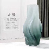 Modern Minimalist Small Whirlwind Porcelain Glass Vase