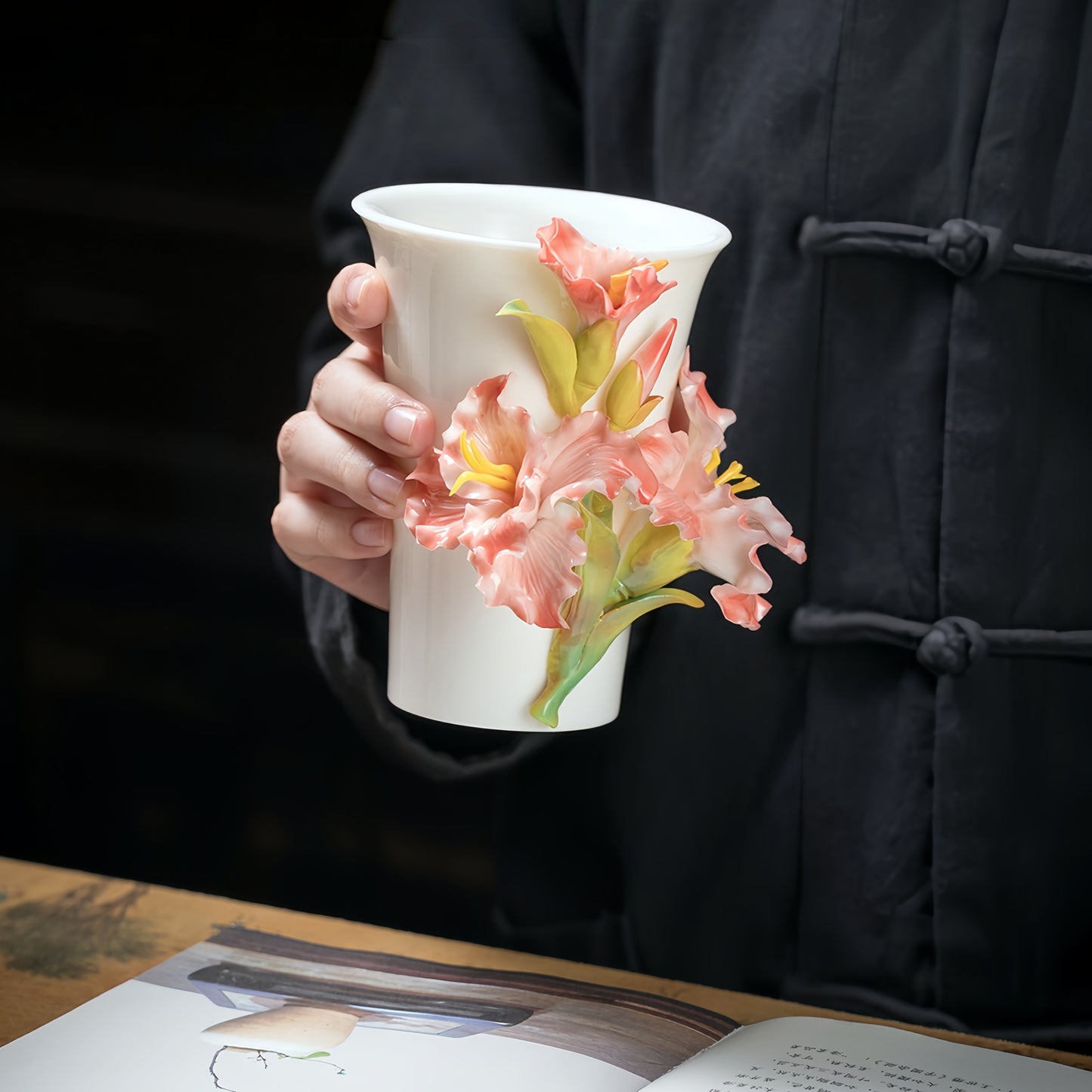 Intangible Cultural Heritage Hand-Sculpted Ceramic Gladiolus Flower Cola Cup Coffee Mug
