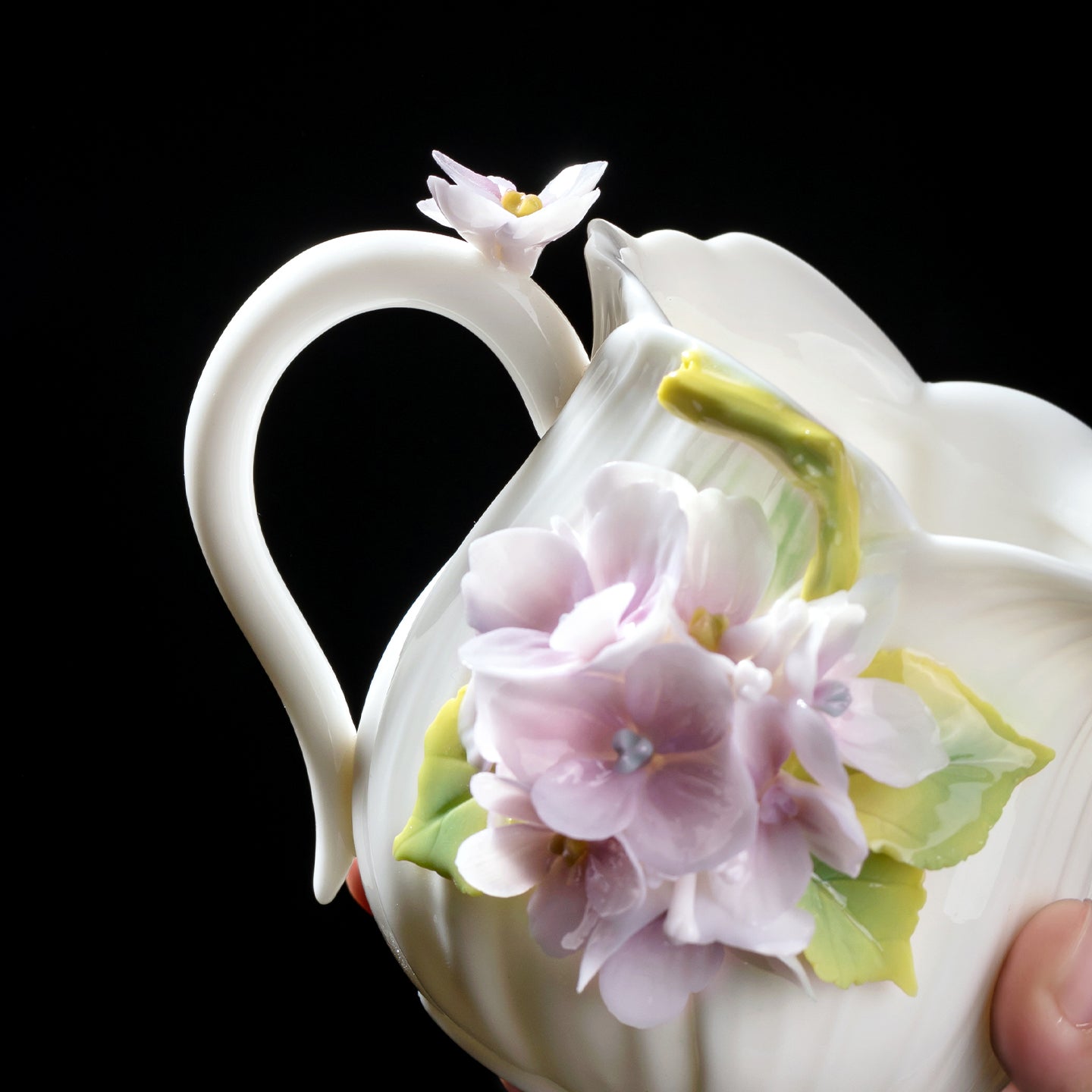 Intangible Cultural Heritage Hand-Sculpted Ceramic Hydrangea Water Cup Coffee Mug - 100% Handcrafted