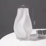 Modern Minimalist Small Whirlwind Porcelain Glass Vase