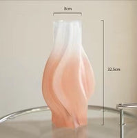 Modern Minimalist Small Whirlwind Porcelain Glass Vase