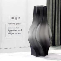 Modern Minimalist Small Whirlwind Porcelain Glass Vase